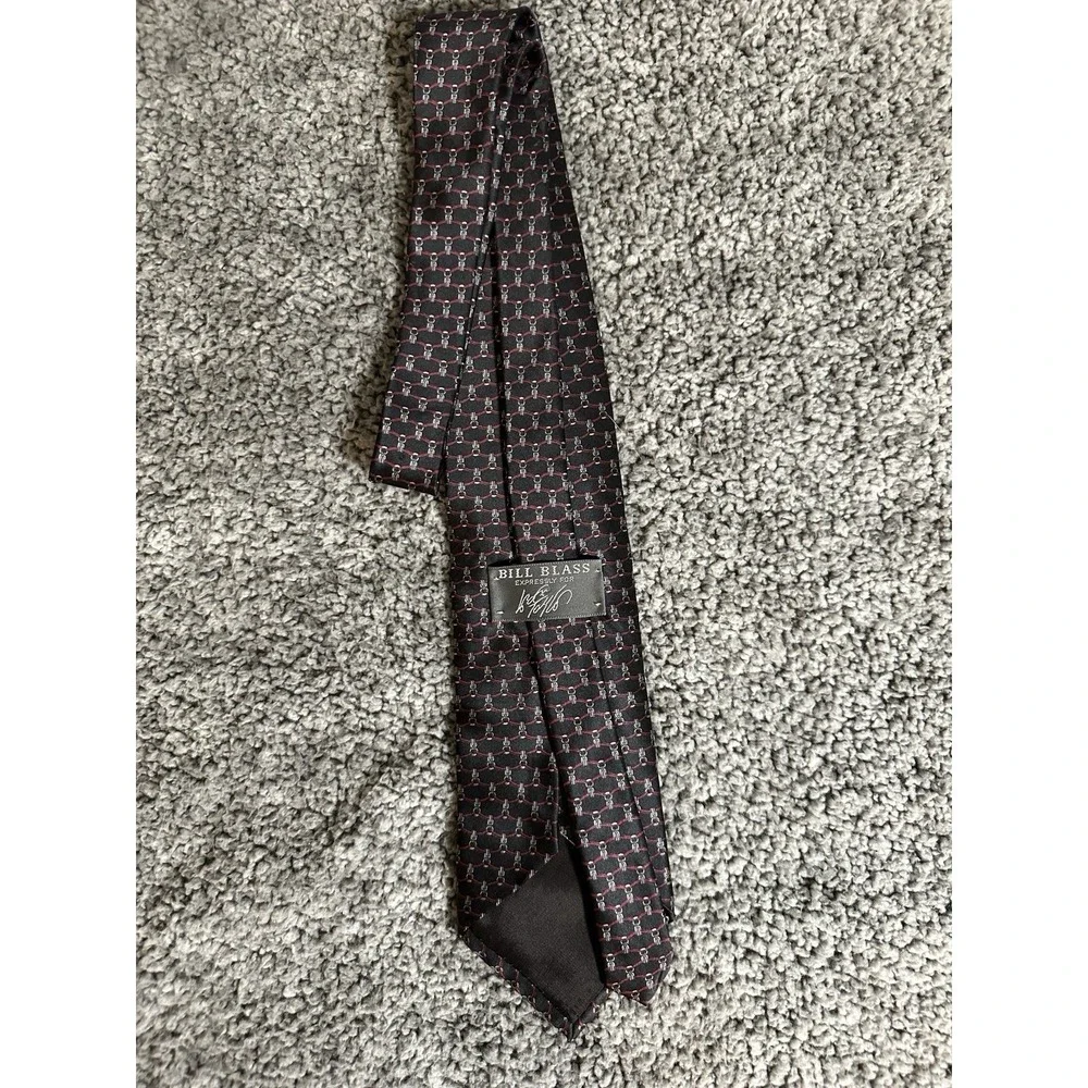 Bill Blass Silk Tie Black Burgundy Geometric Chain Link Necktie USA Vintage